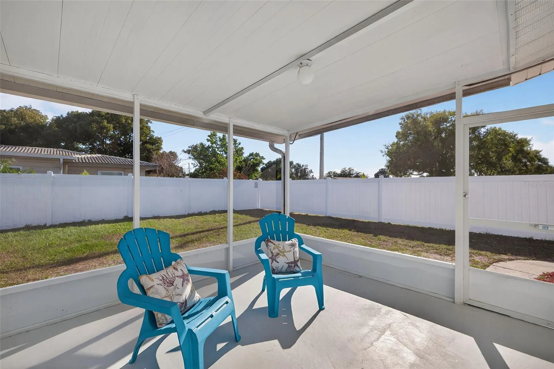 13690 87th Place N Seminole FL 33776
