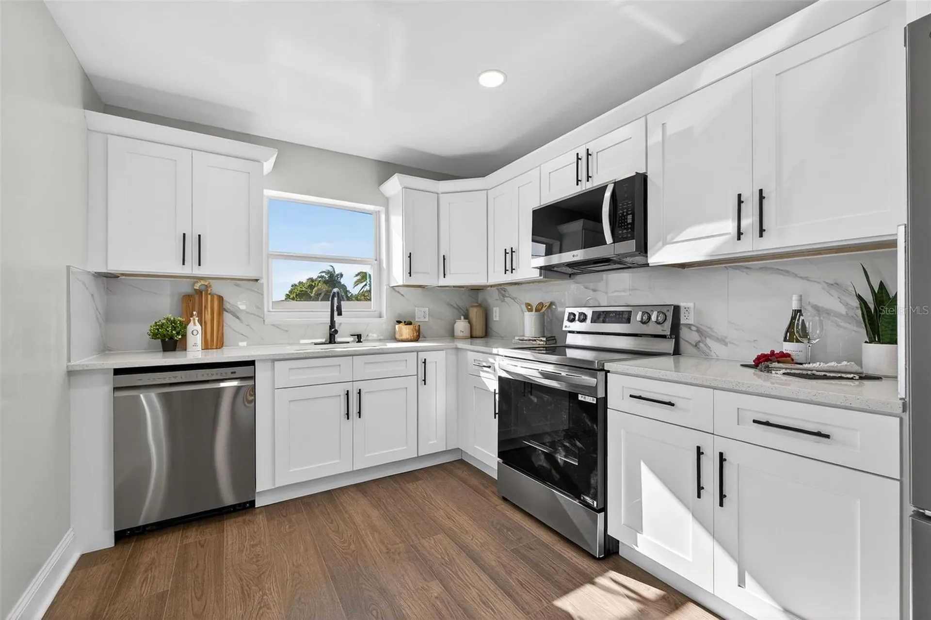 13690 87th Place N Seminole FL 33776