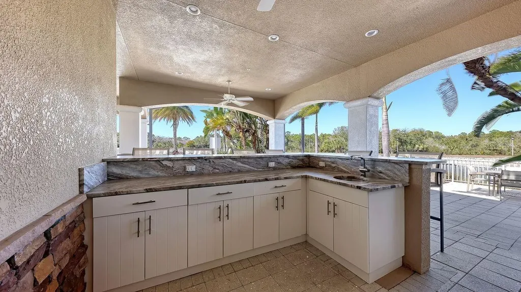 10530 Boardwalk Loop Lakewood Ranch FL 34202