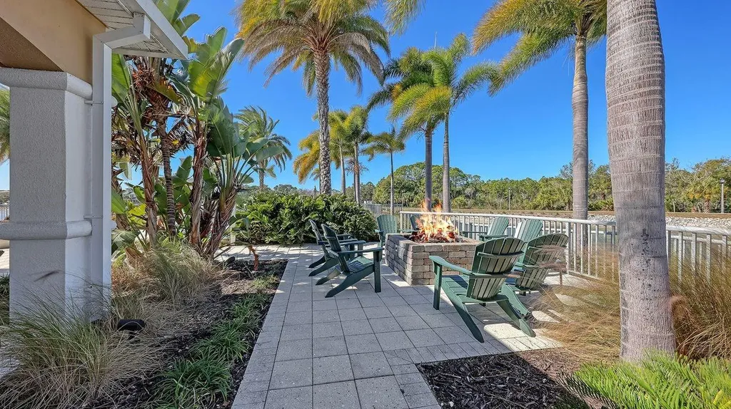 10530 Boardwalk Loop Lakewood Ranch FL 34202