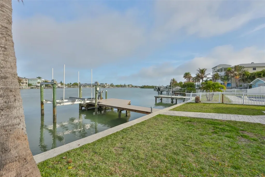 419 12th Avenue Indian Rocks Beach FL 33785