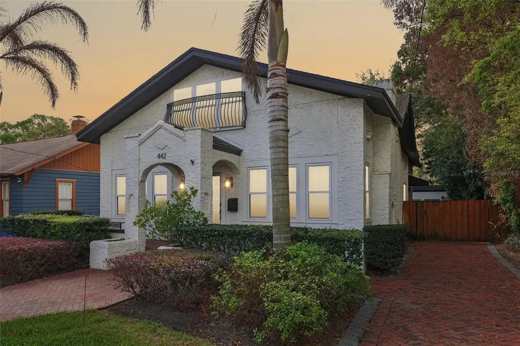 442 Briercliff Drive Orlando FL 32806