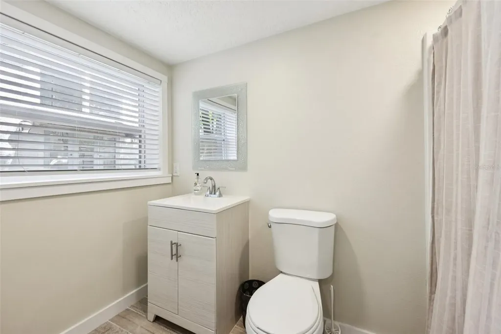 442 Briercliff Drive Orlando FL 32806