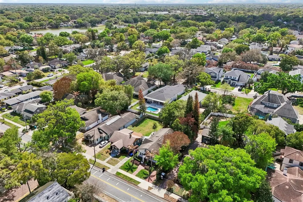 442 Briercliff Drive Orlando FL 32806