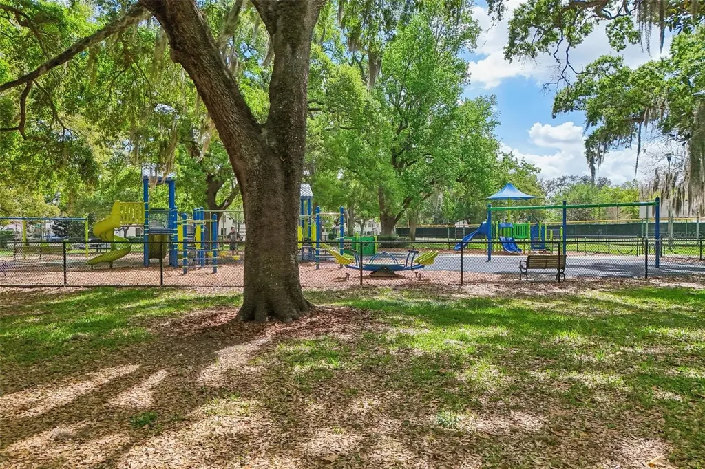 442 Briercliff Drive Orlando FL 32806