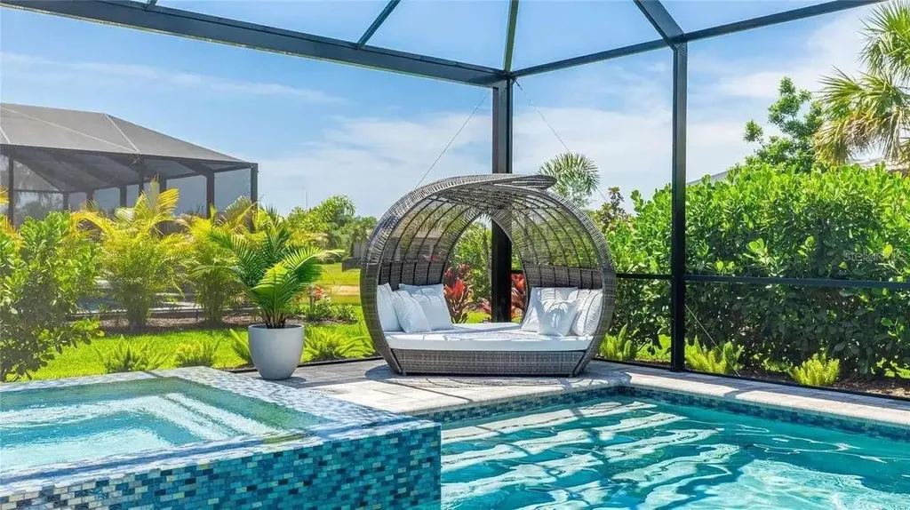 801 Seascape Place Sarasota FL 34240