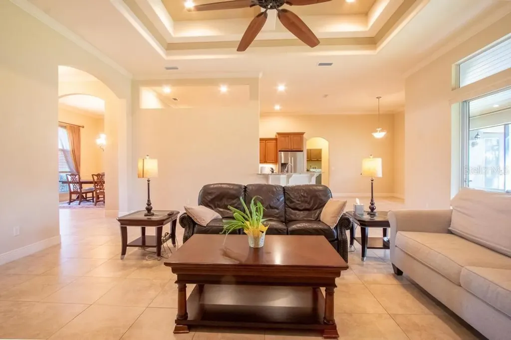 15950 Splendid Oaks Lane Tavares FL 32778