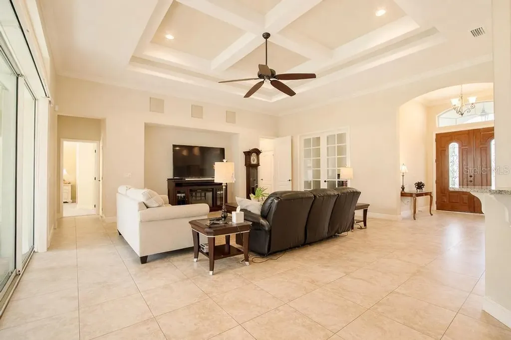 15950 Splendid Oaks Lane Tavares FL 32778