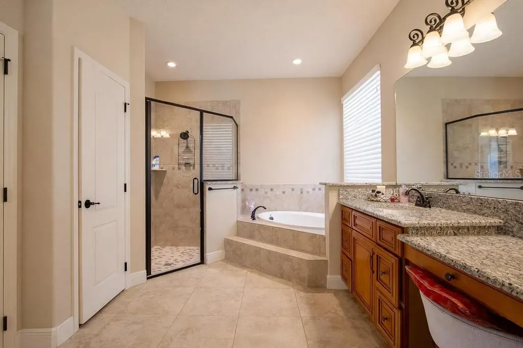 15950 Splendid Oaks Lane Tavares FL 32778