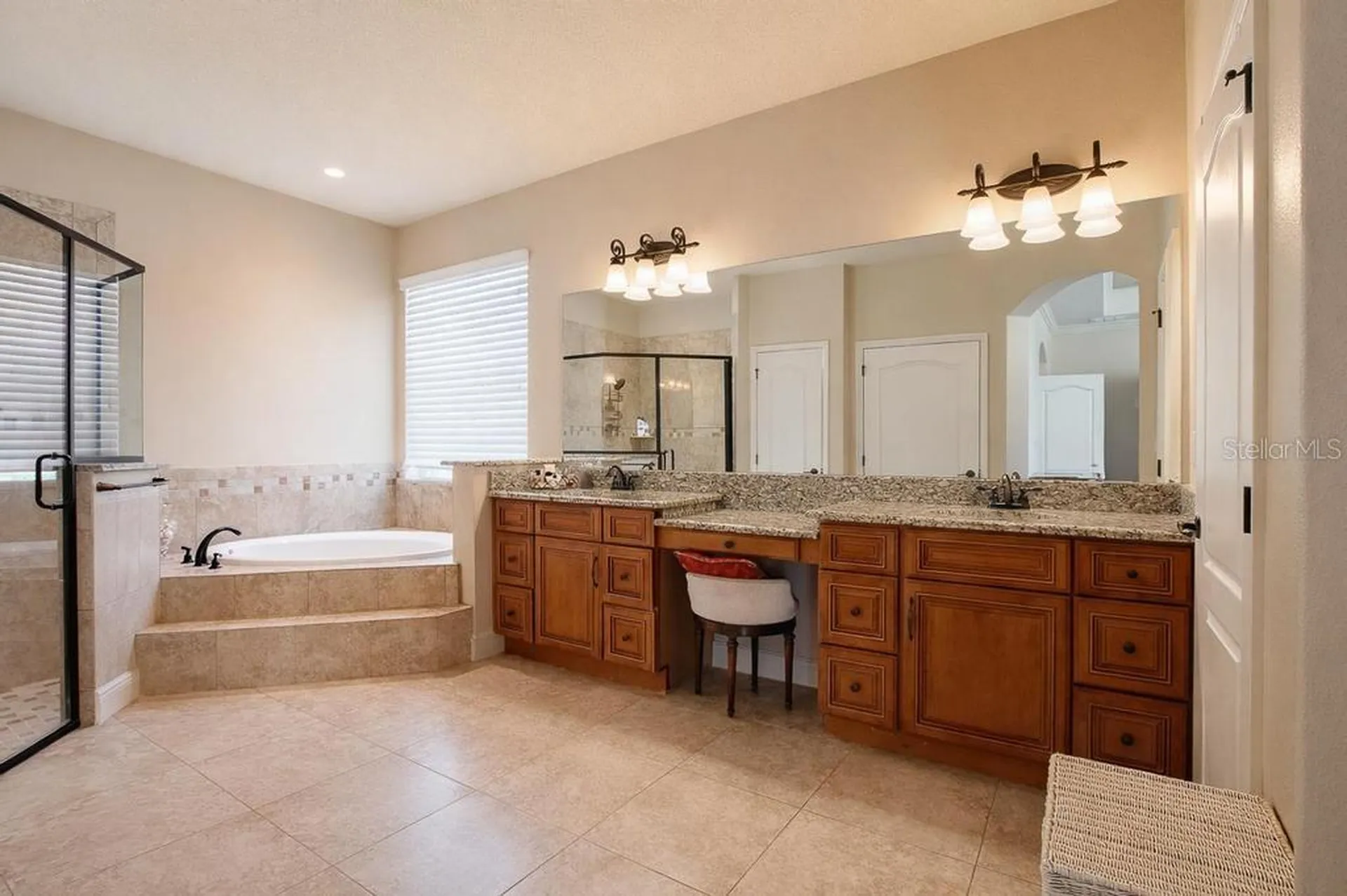15950 Splendid Oaks Lane Tavares FL 32778