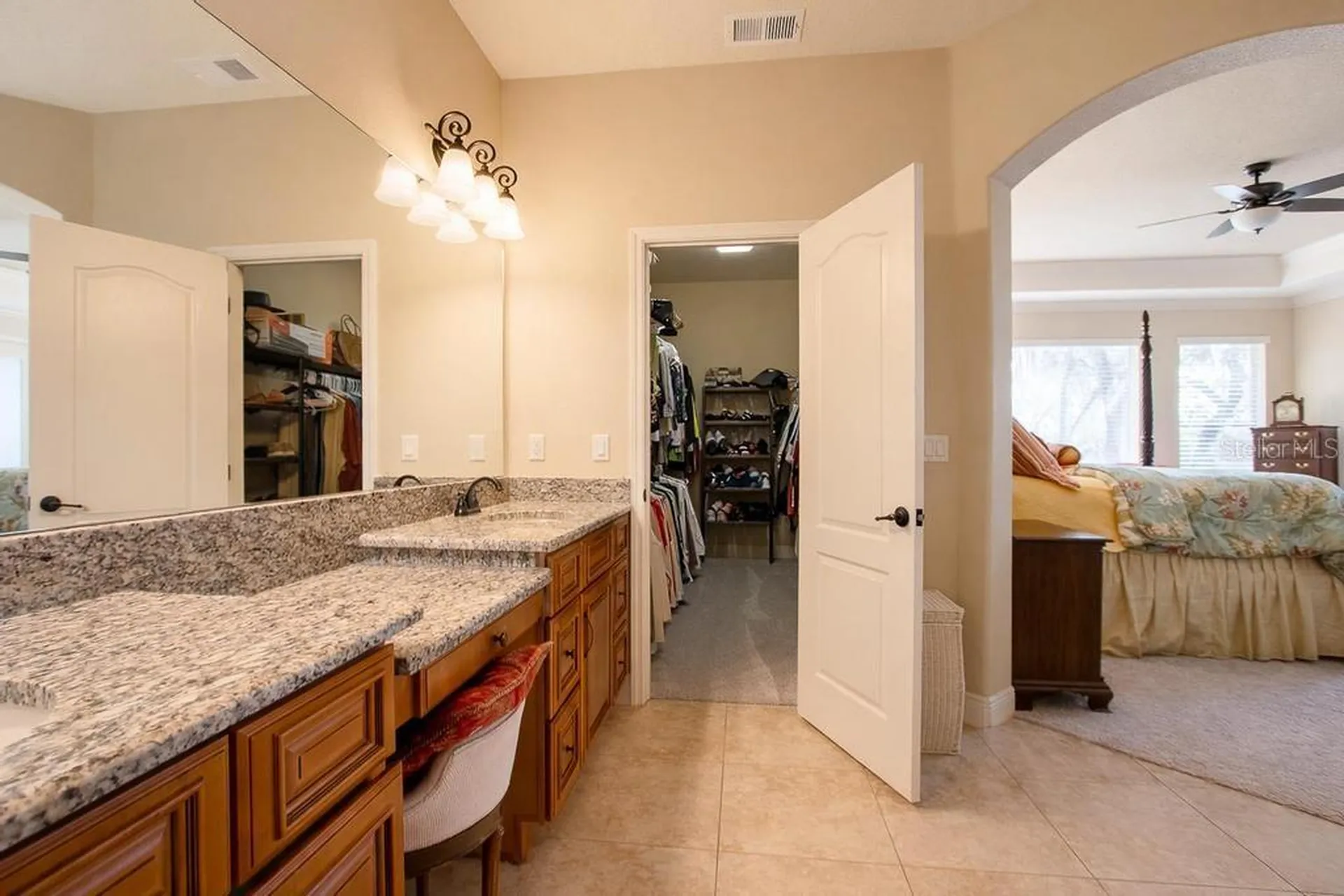 15950 Splendid Oaks Lane Tavares FL 32778