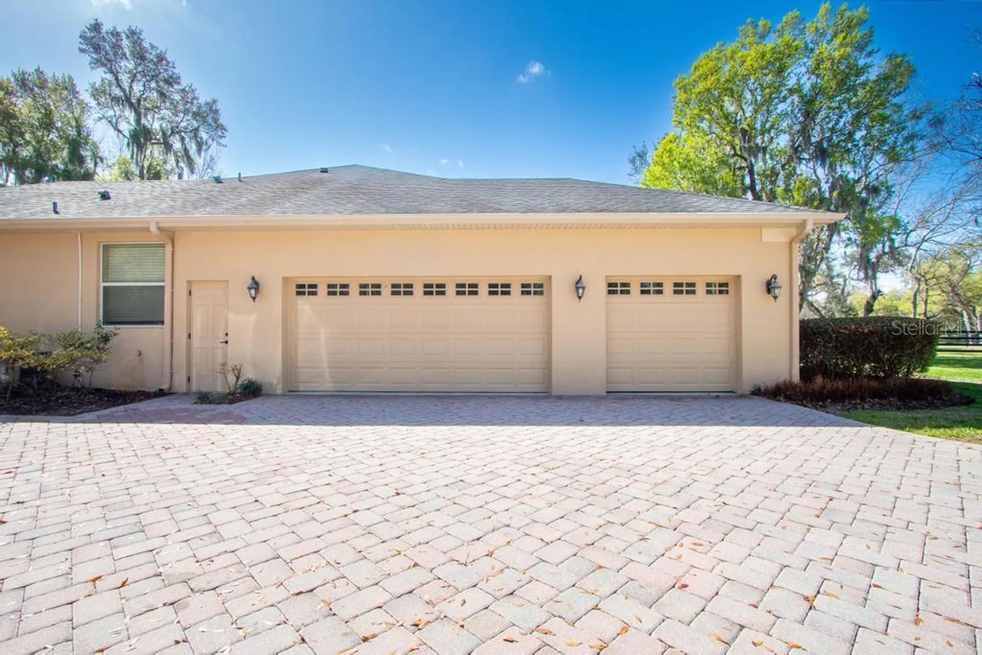 15950 Splendid Oaks Lane Tavares FL 32778