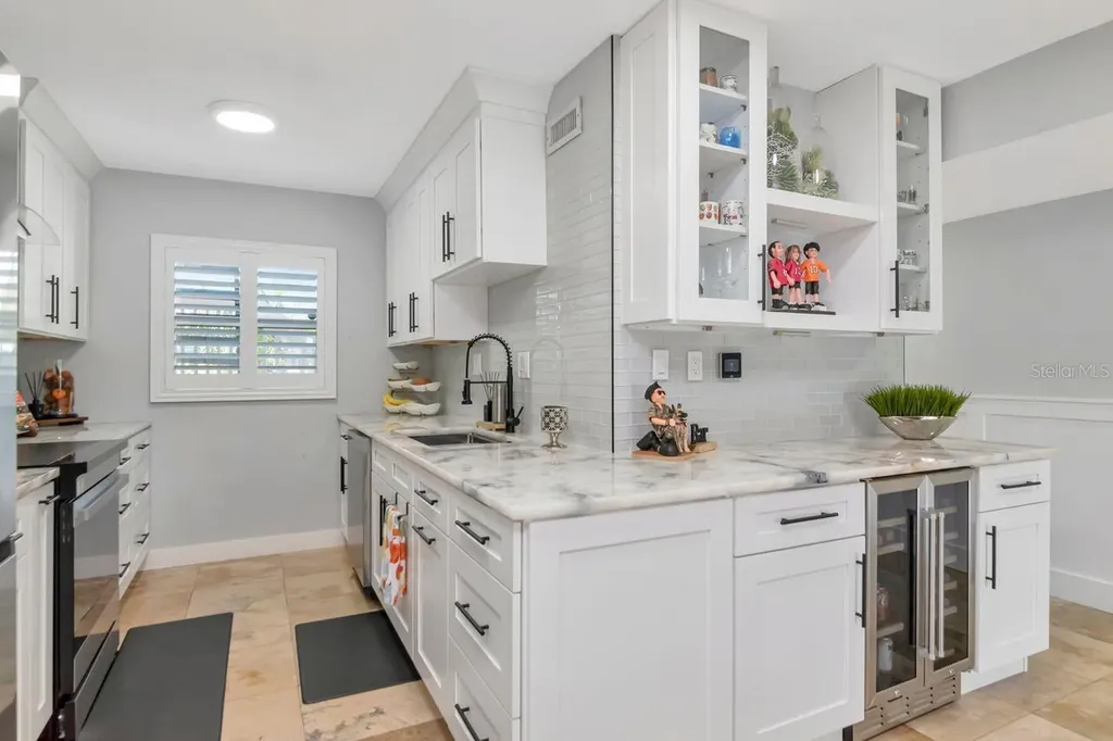 2424 W Tampa Bay Boulevard Tampa FL 33607