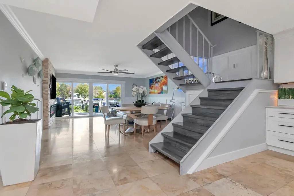 2424 W Tampa Bay Boulevard Tampa FL 33607