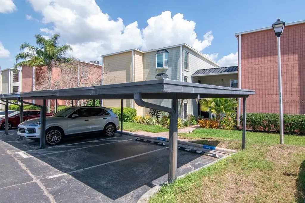 2424 W Tampa Bay Boulevard Tampa FL 33607