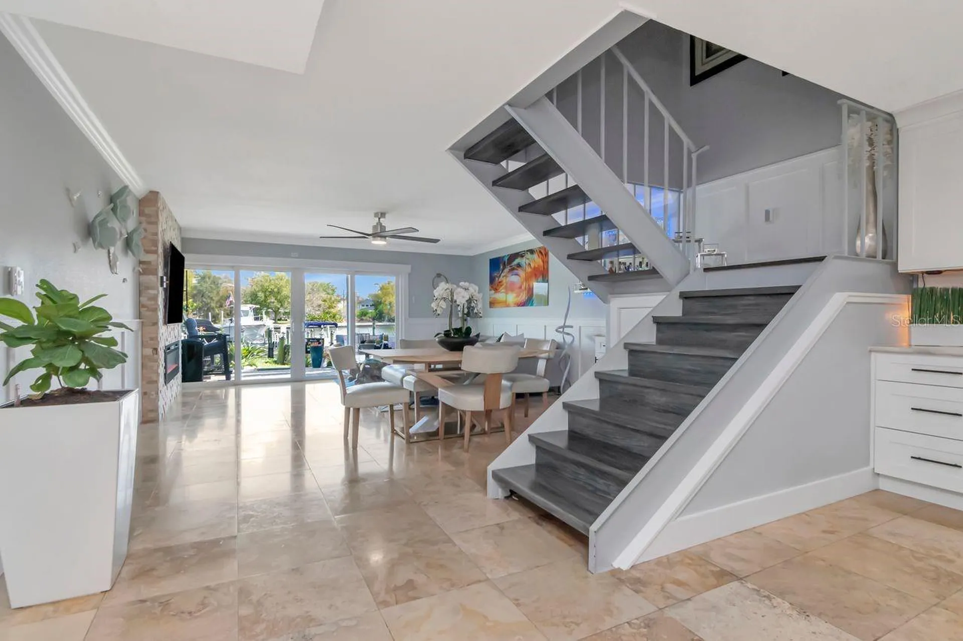 2424 W Tampa Bay Boulevard Tampa FL 33607
