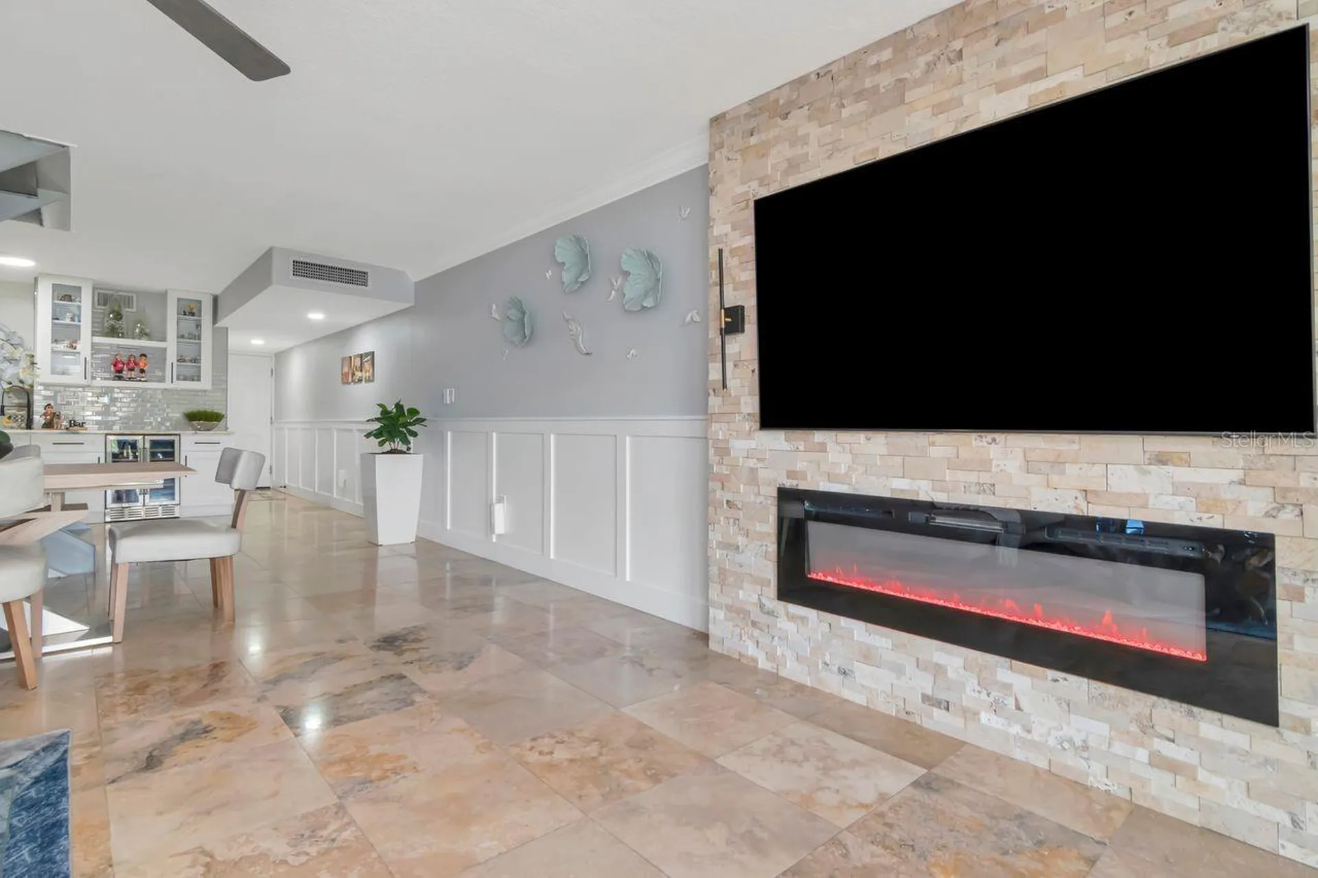 2424 W Tampa Bay Boulevard Tampa FL 33607