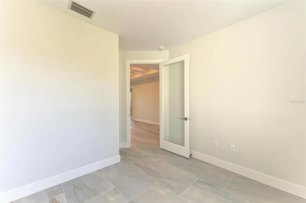 380 Holly Road Venice FL 34293