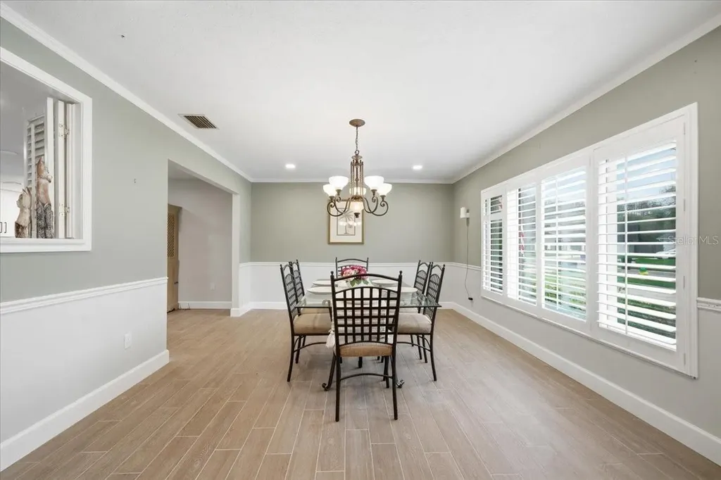 12212 Snead Place Tampa FL 33624