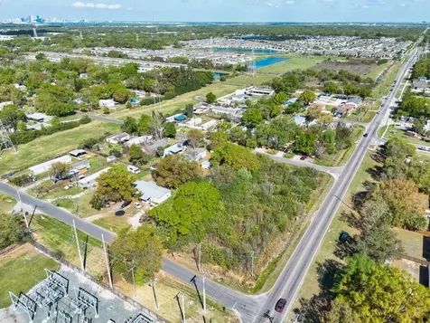 7623 S 51st Avenue Tampa FL 33619
