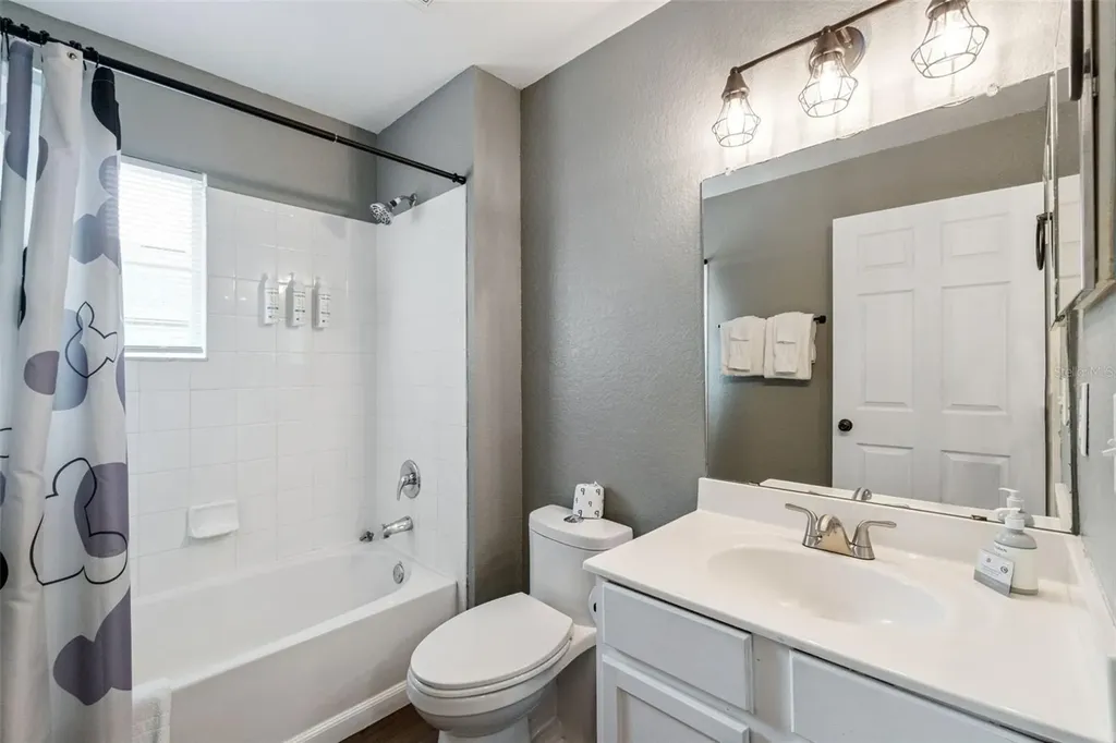 2215 San Vittorino Circle Kissimmee FL 34741