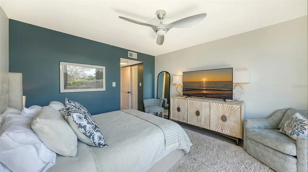 4900 Ocean Boulevard Sarasota FL 34242