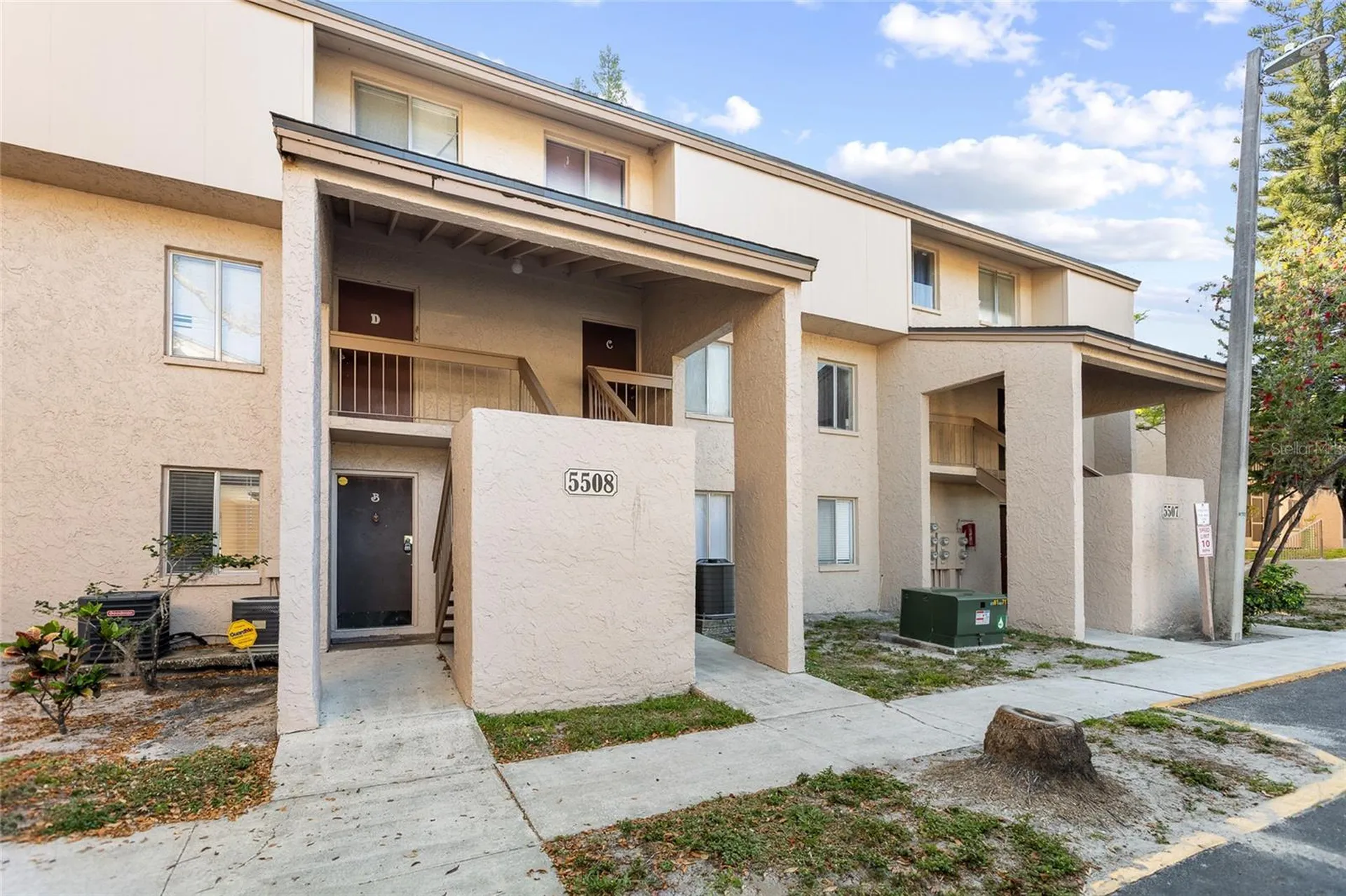 5508 Pokeweed Court Tampa FL 33617