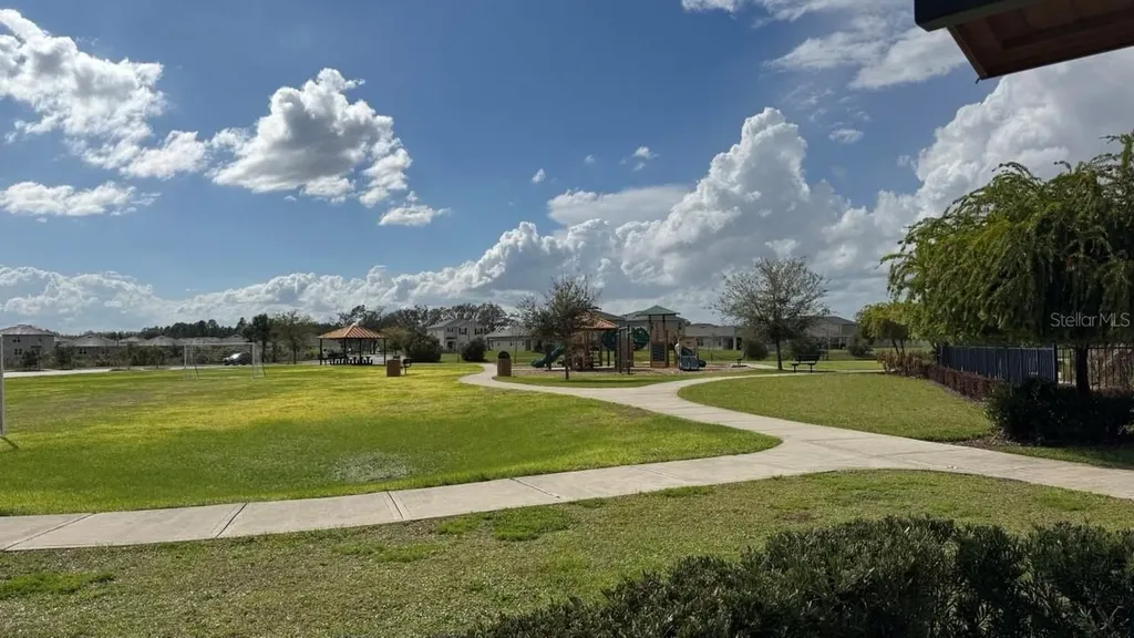 1724 Post Oak Drive Davenport FL 33837