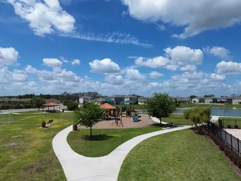 1724 Post Oak Drive Davenport FL 33837