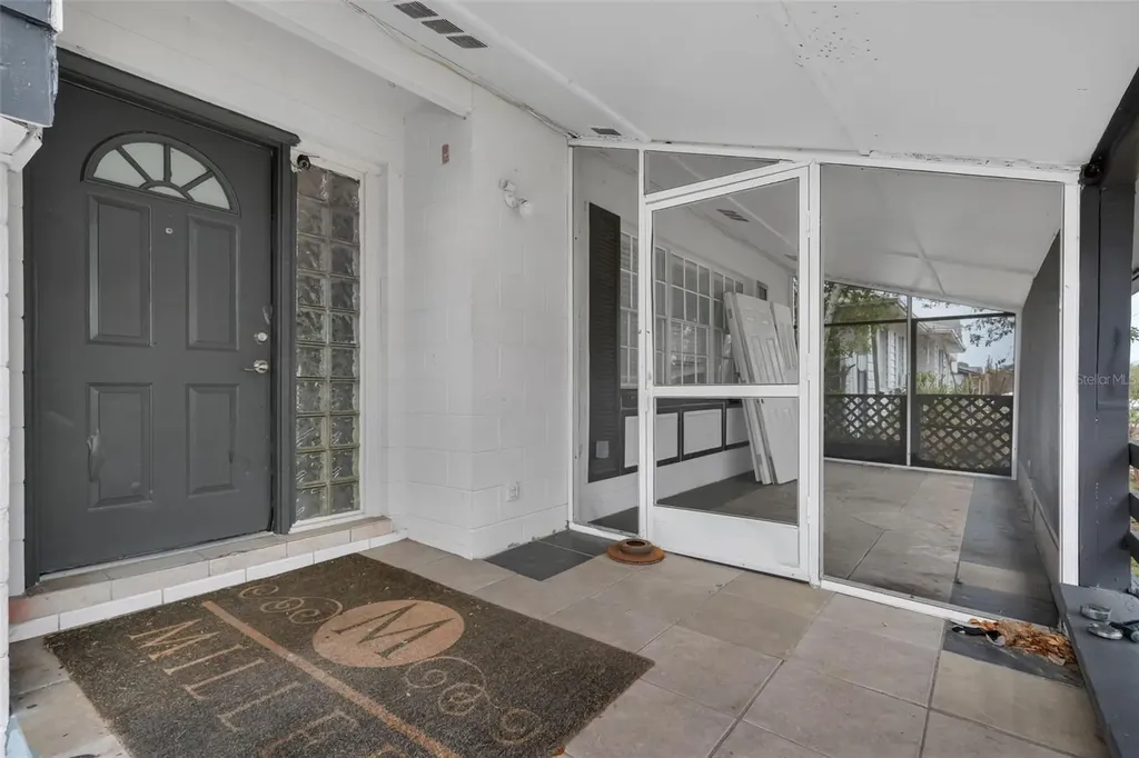 1224 Kirk Street Orlando FL 32808