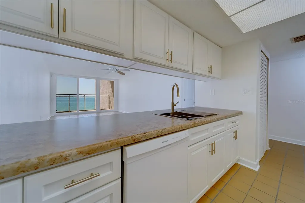 450 S Gulfview Boulevard Clearwater Beach FL 33767
