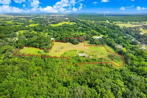 37352 ½ Trilby Road Dade City FL 33523