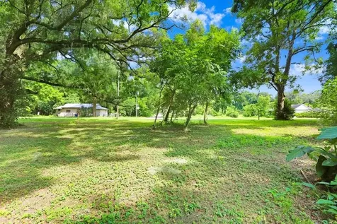 37352 ½ Trilby Road Dade City FL 33523