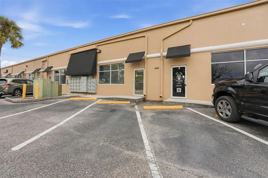 5404 Hoover Boulevard Tampa FL 33634