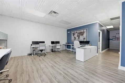 5404 Hoover Boulevard Tampa FL 33634