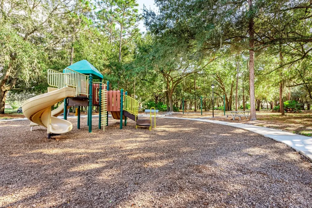 5086 Hook Hollow Circle Orlando FL 32837