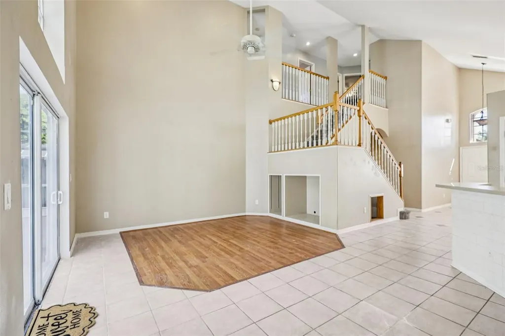 5086 Hook Hollow Circle Orlando FL 32837