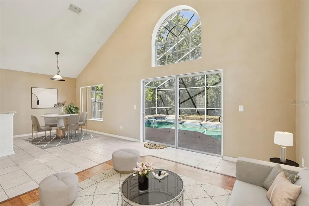 5086 Hook Hollow Circle Orlando FL 32837