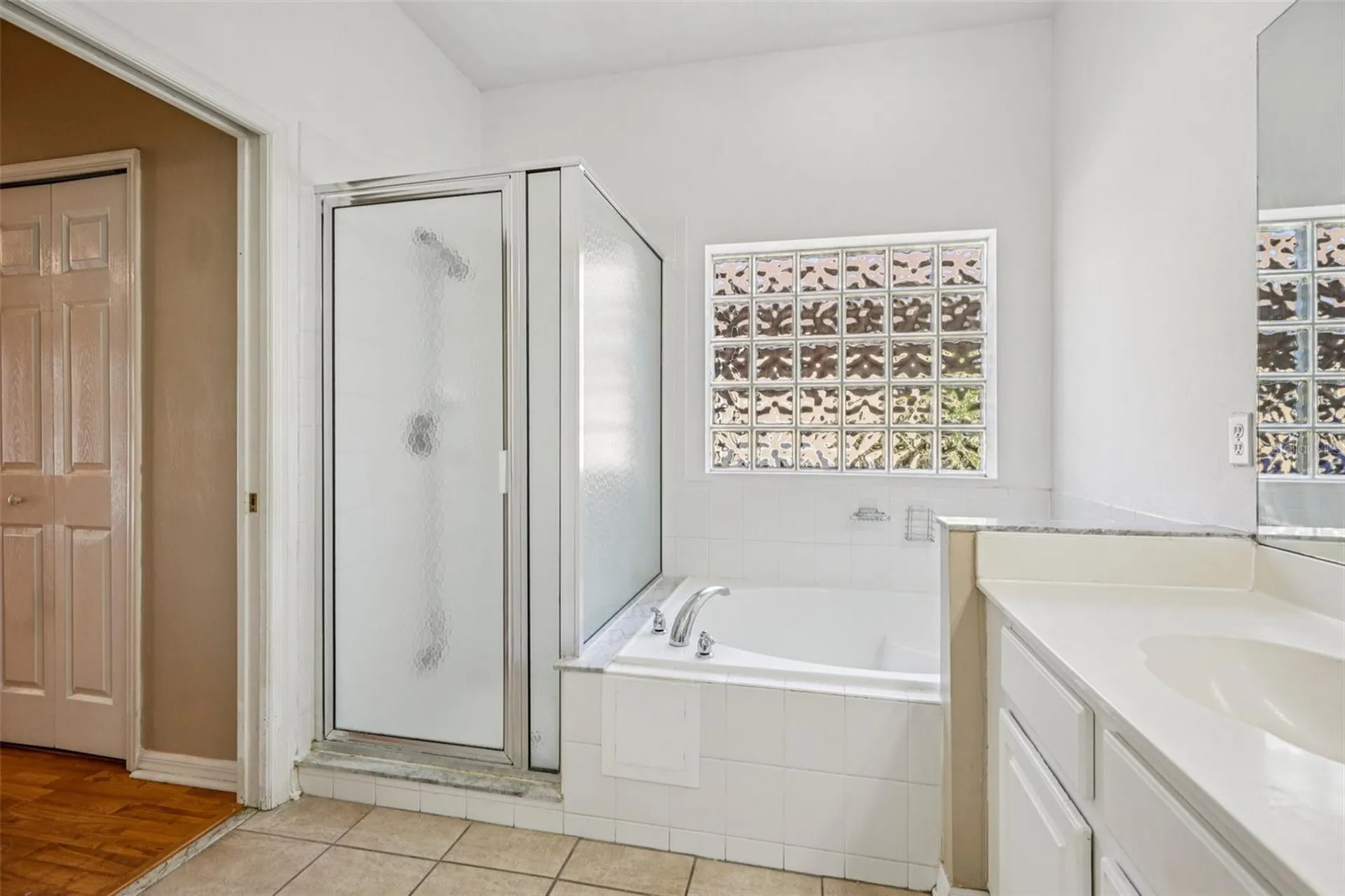 5086 Hook Hollow Circle Orlando FL 32837