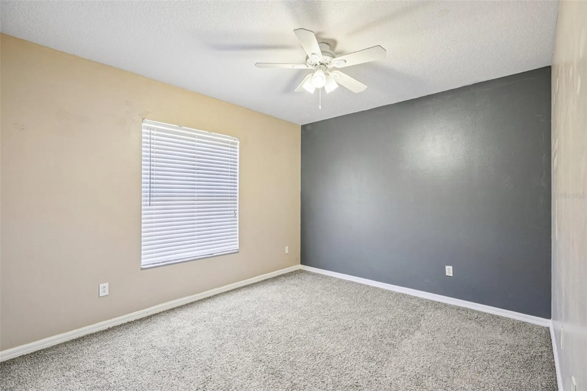 5086 Hook Hollow Circle Orlando FL 32837