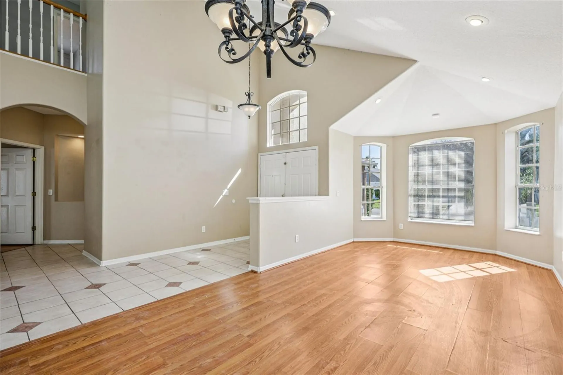 5086 Hook Hollow Circle Orlando FL 32837