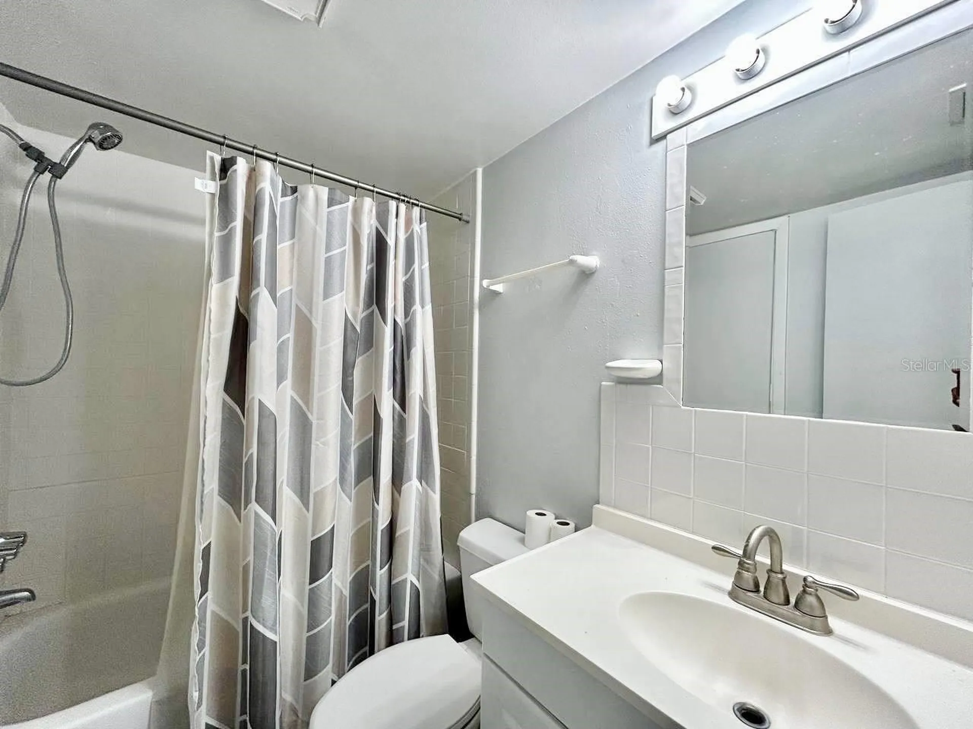 2625 State Road 590 Clearwater FL 33759