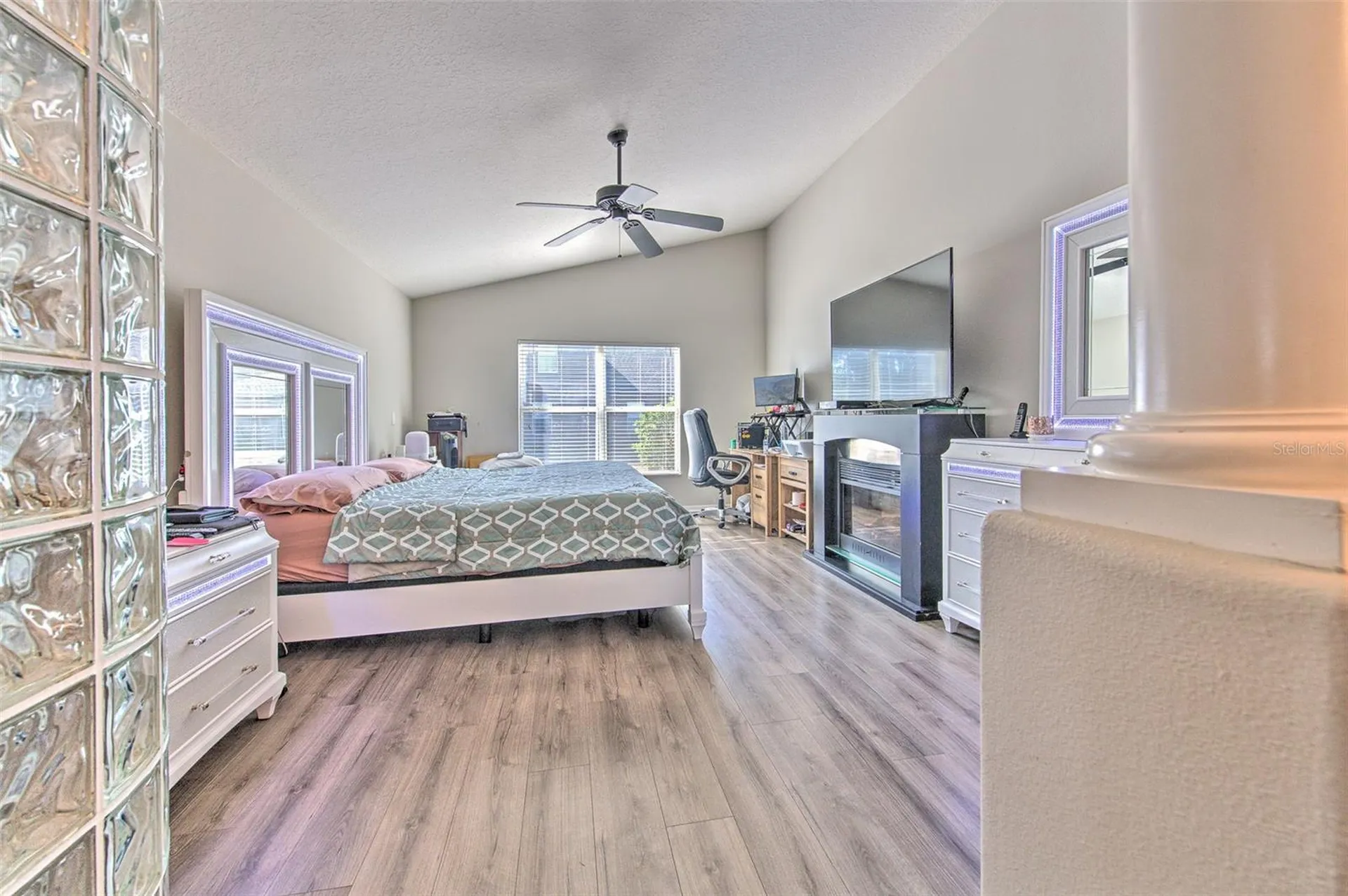 4639 Pointe O Woods Drive Wesley Chapel FL 33543