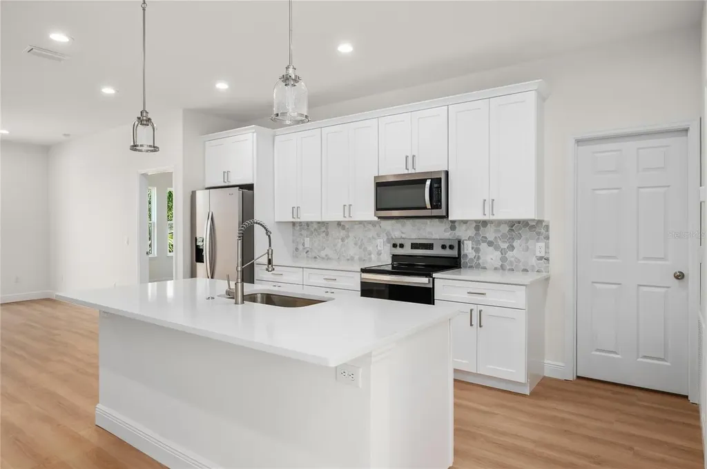 144 11th Avenue Osteen FL 32764