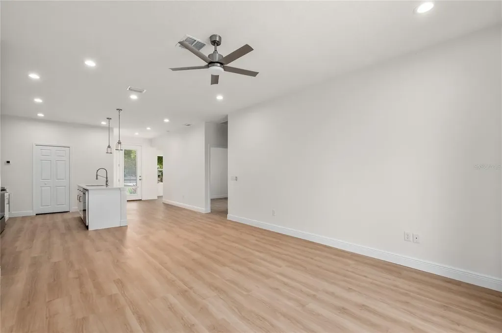 144 11th Avenue Osteen FL 32764
