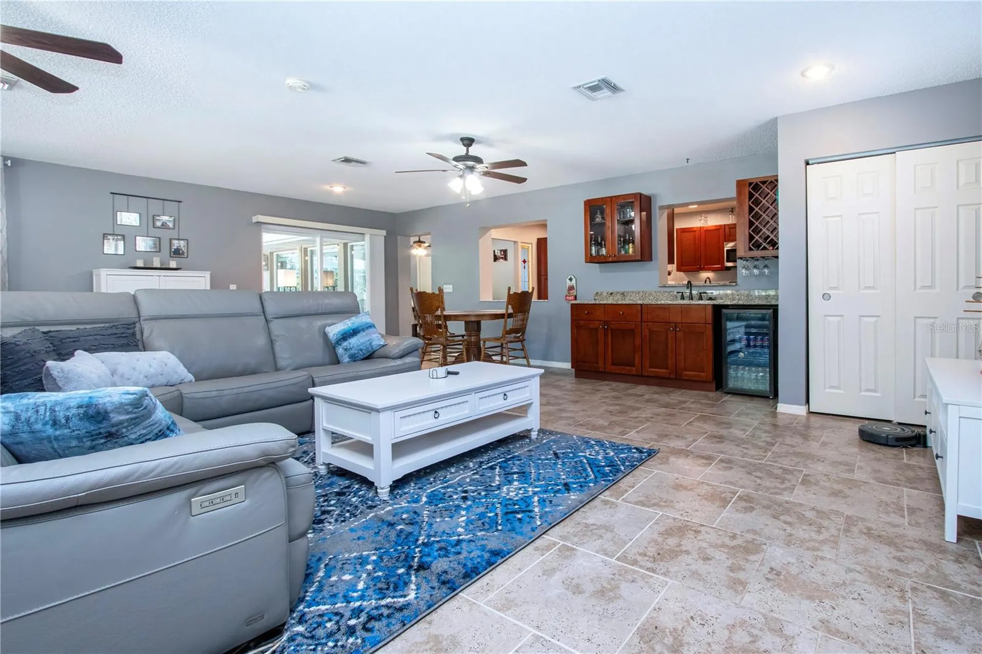203 Amesbury Circle Sun City Center FL 33573