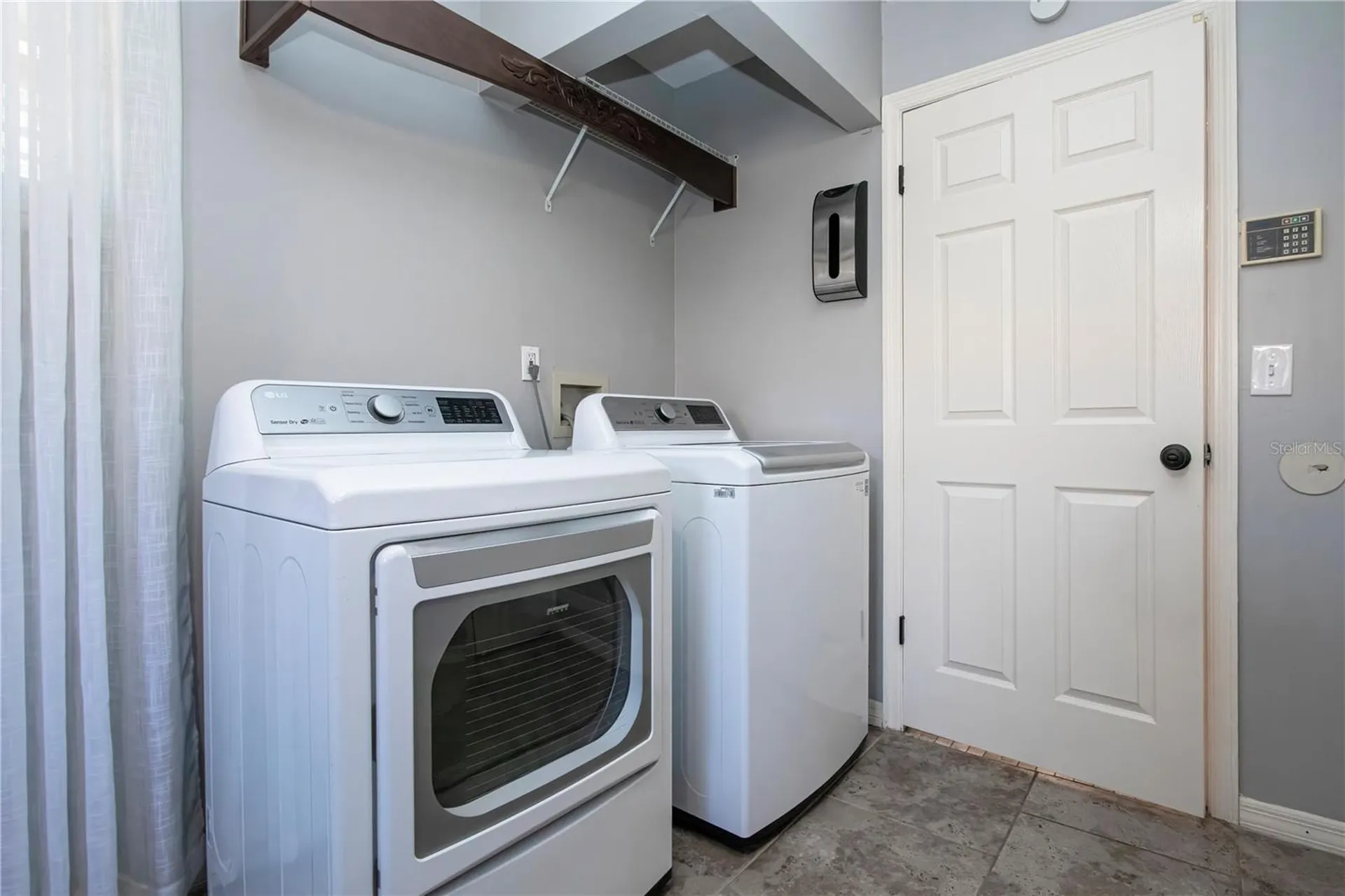 203 Amesbury Circle Sun City Center FL 33573