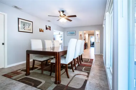 203 Amesbury Circle Sun City Center FL 33573