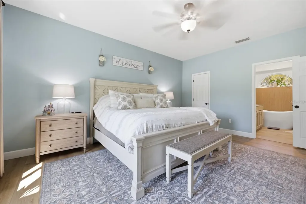 10007 NW 24th Place Gainesville FL 32606