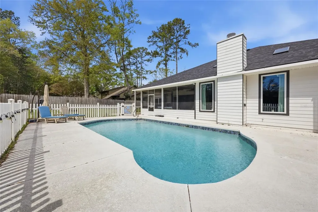 10007 NW 24th Place Gainesville FL 32606